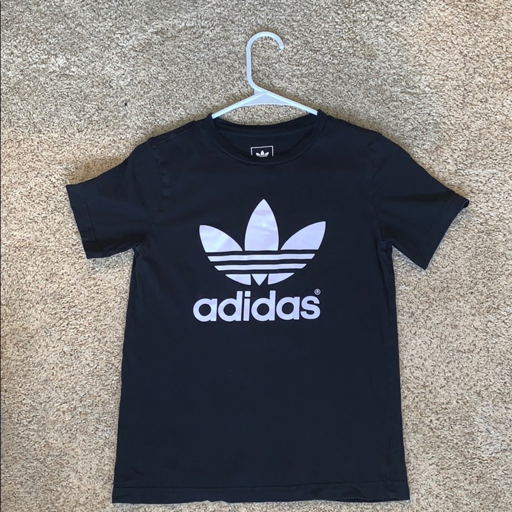 Adidas t-shirt